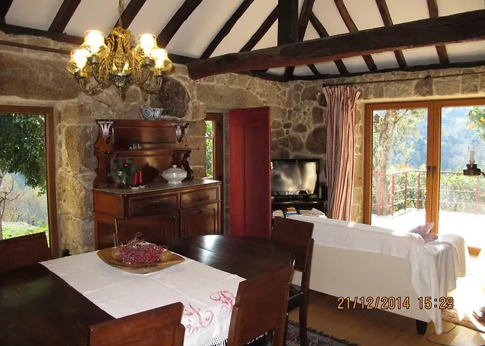 Casa Do Moleiro * 친파에스